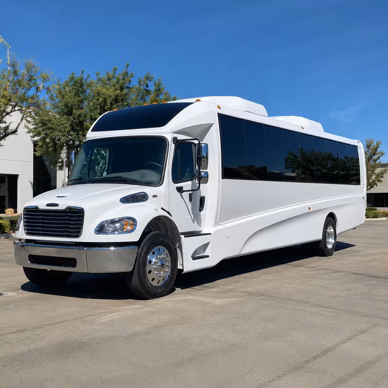 elizabeth 25 passenger minibus rental
