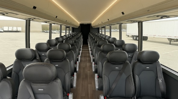 elizabeth 28 passenger minibus rental